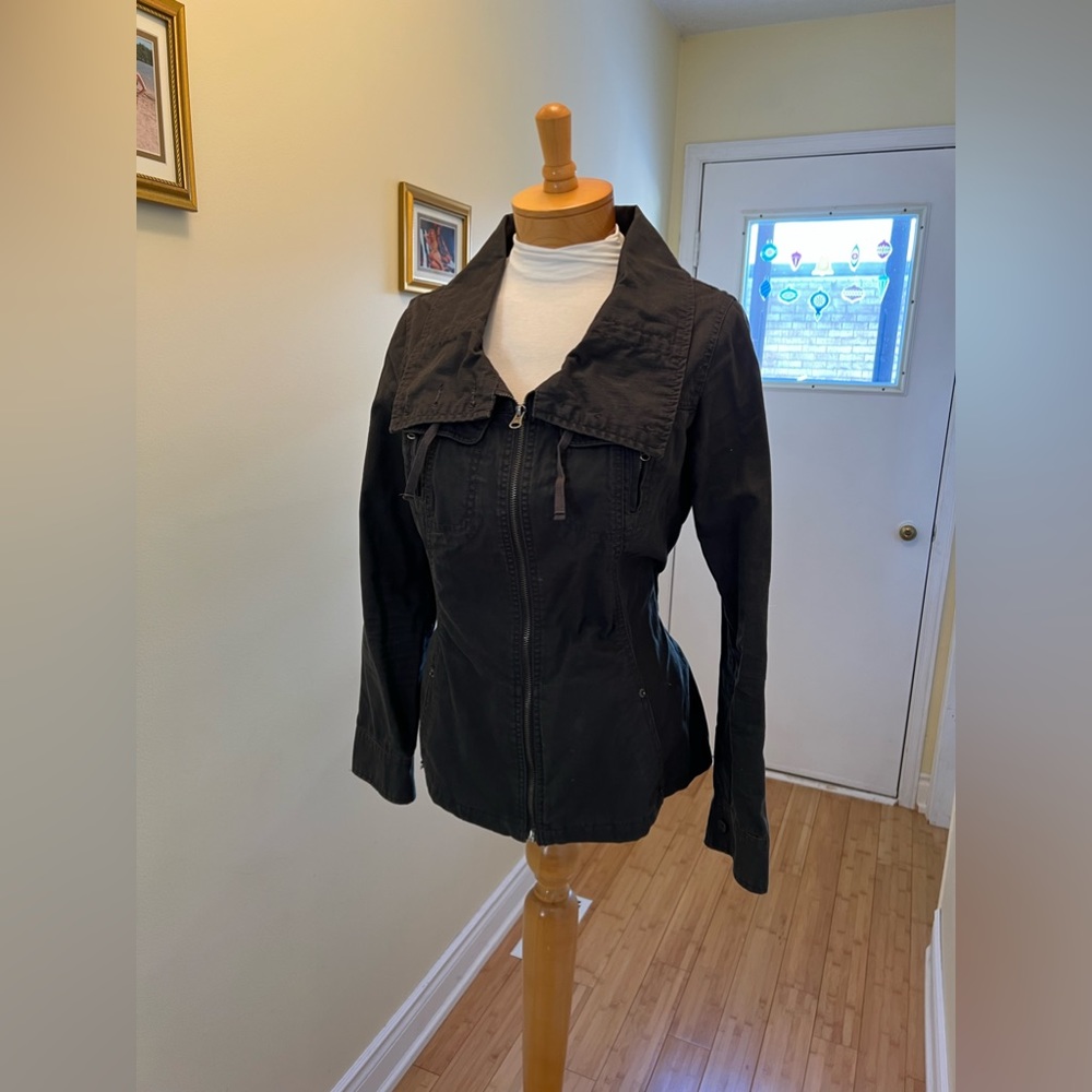 Revolution Jacket - Picture 7 of 9